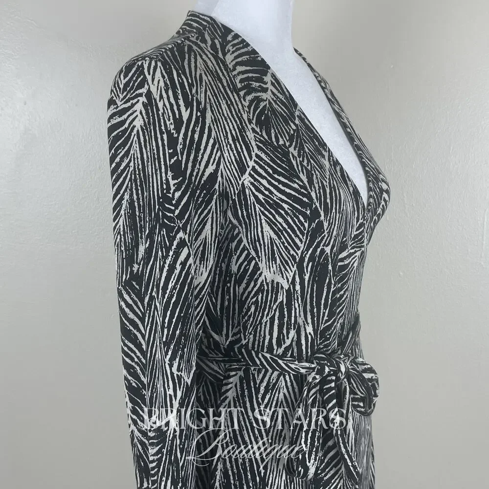 Rare Vintage Silk Wrap Dress B&W Leaf Print As Seen On Lorelai Gilmore Girls - Picture 10 of 11